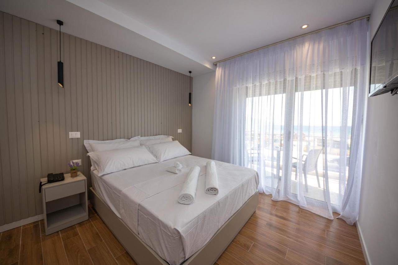 Hesperus Hotel Vlorë Exterior foto